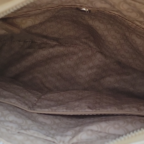 Handbag - Picture 3 of 3